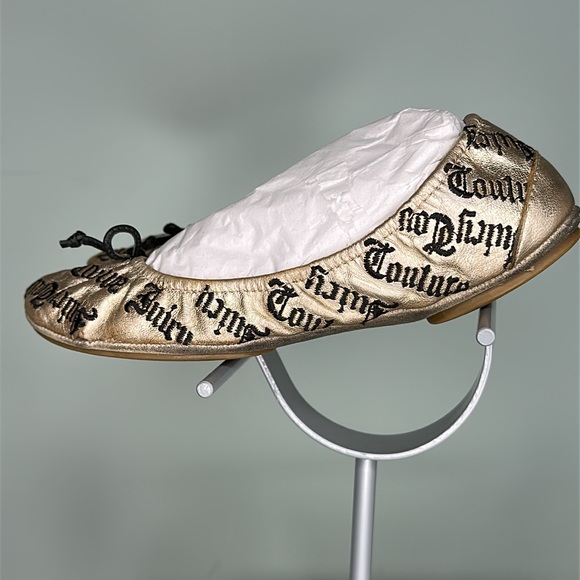 Juicy couture gold ballet flats w black juicy writing - Picture 2 of 10
